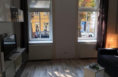 Penzing Apartment | Schönbrunn Apartment