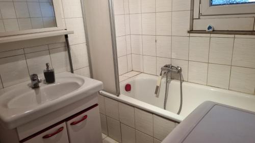 Loffingen Apartment | Schöne 2-Zimmer Ferienwohnung
