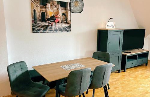 Naumburg Apartment | Schöne 2 Zimmer Wohnung am Zentrum von Naumburg