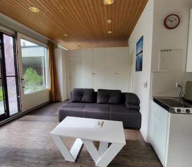 Gersau Apartment | Schöne ruhige Wohnung mit Sicht auf den Innenpark