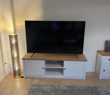 Ostorf Apartment | Schöne Wohnung am Schlossgarten