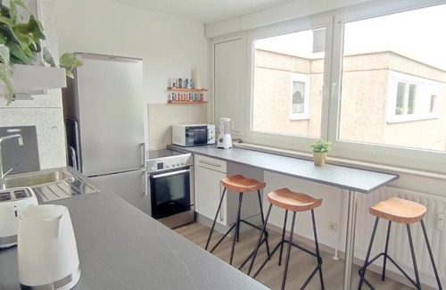 Hagen-Hohenlimburg Apartment | Schöne Wohnung mit Balkon/Parkplatz/Aufzug