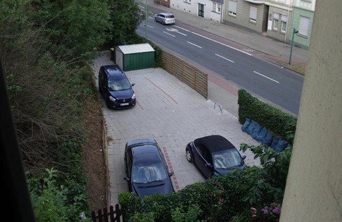 Kray House | Schönes großes Zimmer 1 Et Parkplatz nach Verfügbarkeit