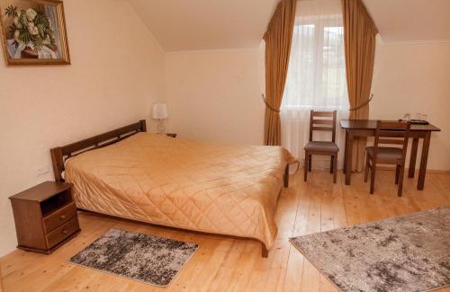Mykulychyn Ski Chalet | Schale Centoriya