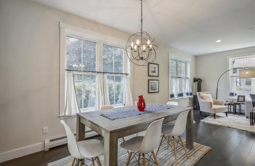 Stowe Area House | Scharkie Ski Haus