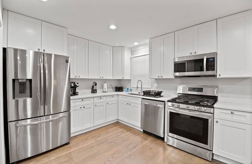 Wasco House | Schaumburg FHS Rental