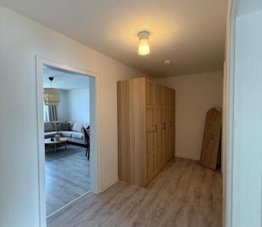 Bad Wilhelmshoehe Apartment | Schicke Wohnung gegenüber Bahnhof