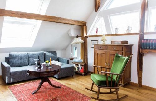 Schleiden Apartment | Schleiden Timber-Frame Retreat