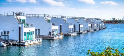 Olpenitz House | Schleikubus – Ihr schwimmendes Ferienparadies im OstseeResort Olpenitz
