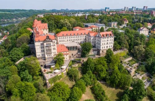 Pirna Apartment | Schloß Sonnenstein