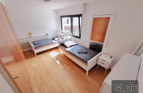 Bergisch Gladbach Apartment | Schnee Apartment GL-25