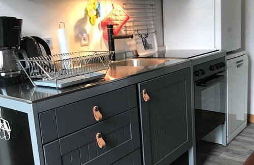 Buxtehude Apartment | Schönwälder vacation apartment with terrace and wall box - Holiday apartment