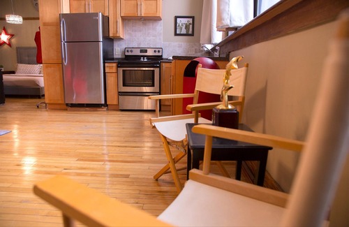 Neighborhood of the Arts Hotel | School 31 Lofts at Colors Studios