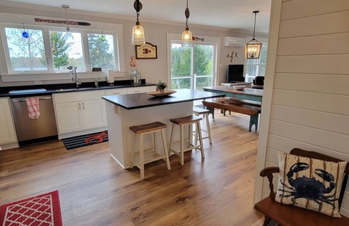 Pemaquid House | School House Cove/New Harbor-Pemaquid
