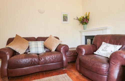 Builth Wells House | School House