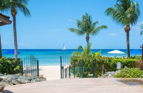 Schooner Bay Condo | Schooner Bay 205 | Frangipani