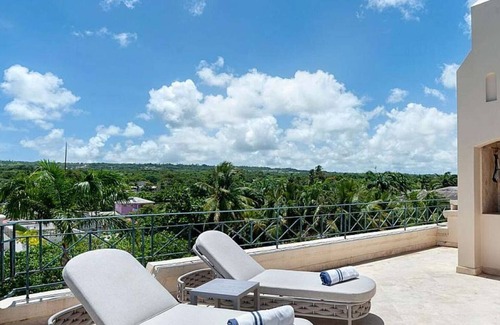 Schooner Bay Condo | Schooner Bay 306 | Penthouse (1/3 Rooms)