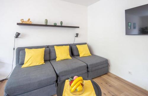 Altona-Nord Apartment | Schulterblatt-Apartments Hamburg Unit 3 For 5