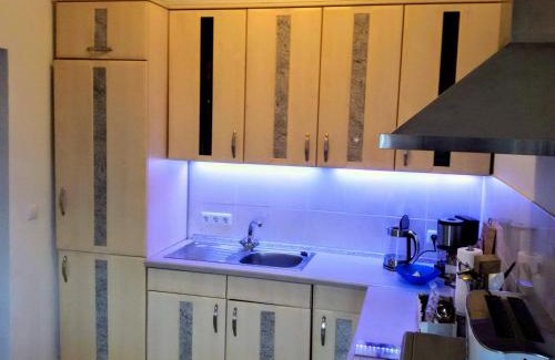 Markisch Buchholz Apartment | Schwarzer Adler Ferienwohnung mit 3 Schlafzimmer, WZ, Küche, Bad