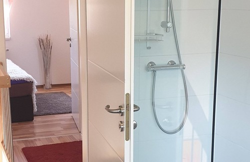Alpirsbach Apartment | Schwedenhaus, 87qm, 2 Schlafzimmer, max. 7 Personen