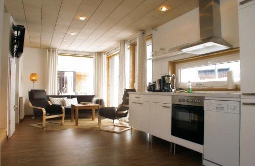Zierow House | Schwedenrotes Ferienhaus "ISI" - Ostsee Strand 500 Meter - Nähe Wismar - alles inklusive