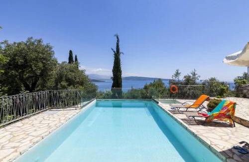 Petaleia Villa | Scirocco & Folitsa Villas