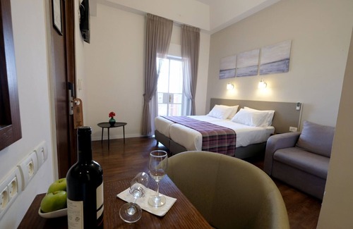 Mishkenot Sha'ananim House | Scots House Hotel