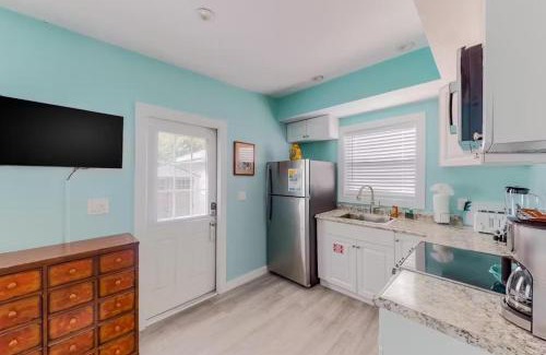 Old Town Apartment | Scott's Cottage - Truman @ Duval Unit F