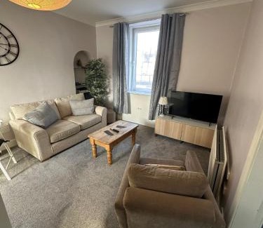 Galashiels Apartment | Scott Street Modern Flat