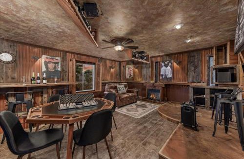 Shea North Estates House | Scottsdale Free Heated Pool & Private Pickle Ball