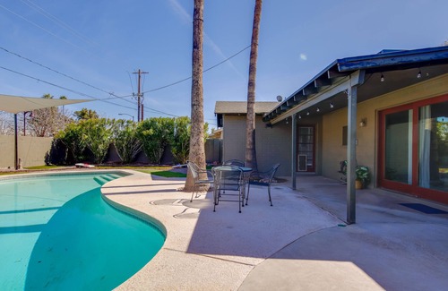 Pointe Scottsdale House | Scottsdale House w/ Pool, Patio & Fire Pit!