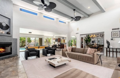 Central Scottsdale Villa | Scottsdale Luxury Estate+Heated Pool+Spa +Pickleball