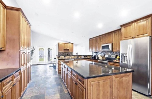 Scottsdale Vista House | Scottsdale Private Heated Pool Golf by HomeSlice