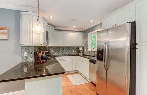 Twin Oaks House | Screen porch, Ping-Pong, 2 Living areas with TVs, Coastal Chic - 29 Twin Oaks