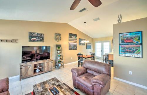 Highland Apartment | Screened Porch and Pool Access Cozy Sebring Condo