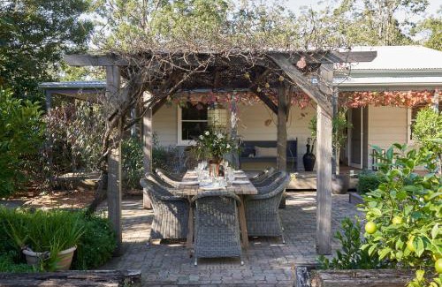 Kangaroo Valley House | Scribbles Cottage, Kangaroo Valley