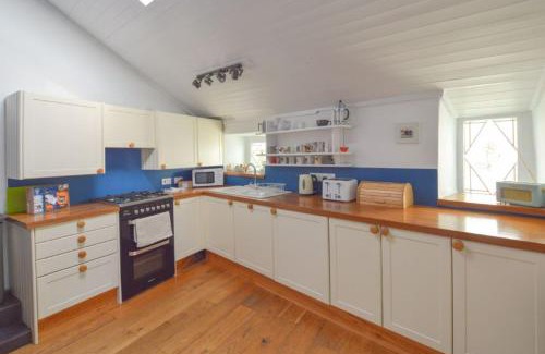 St. Agnes House | Scrumbles Hollow