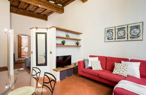 Oltrarno Apartment | Sdrucciolo Double in Firenze