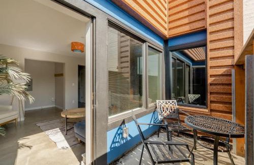 Belmont Apartment | SE 19th - Food Trucks & Vintage Shops