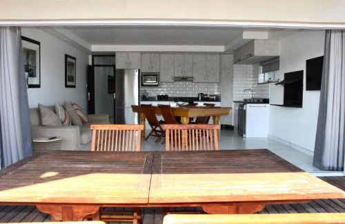 Gordons Bay Central Apartment | Sea and Mountain View Apartment