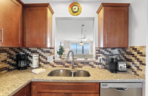 Madeira Beach Condo | 🌊 Sea Breeze #506 Direct Gulf Front with Prime Madeira Beach Location