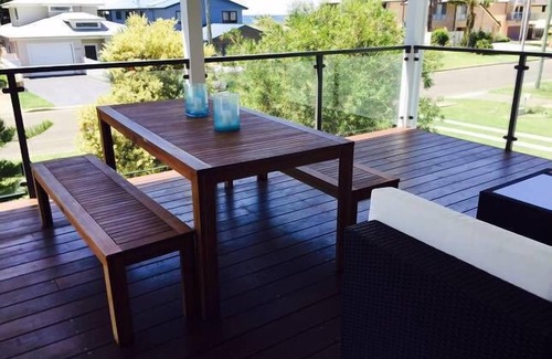 Culburra Beach House | Sea Breeze @ Culburra Beach now with lower rates for Summer