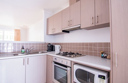 Broadwater House | Sea Breeze – Family Retreat at Cape View Resort