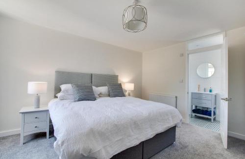 New Romney House | Sea Breeze