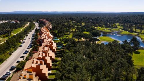 Charneca de Caparica e Sobreda Apartment | Sea Breeze Golf & Beach Villa