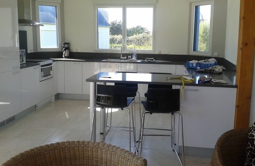 Kerlouet Villa | sea ​​breeze: house, wood, new, on GR34