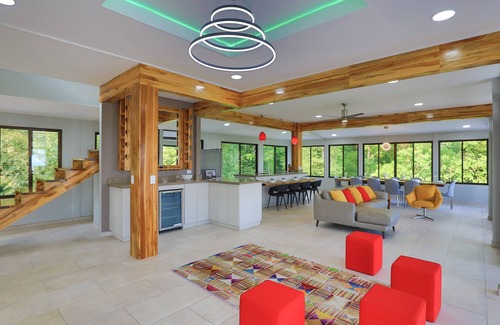 Savegre House | Sea Breeze II Luxury 6 BR Oceanview Estate between Dominical and Manuel Antonio