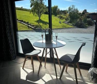 Aberaeron House | Sea Breeze Lodge