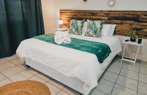 Gonubie Apartment | Sea Breeze Manor - Green Unit