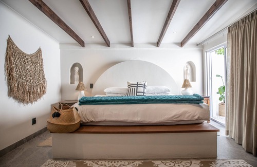 Camps Bay House | Sea Castle Hotel Camps Bay